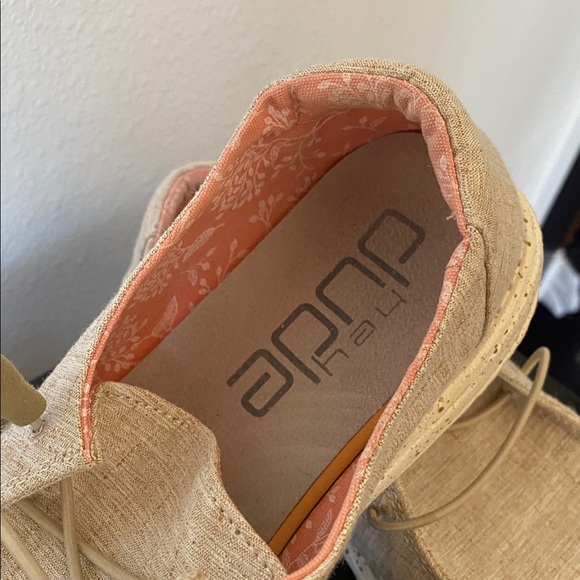 Hey Dude Wendy Beige Shoes with Pink Lining Size 10 - Picture 6 of 9